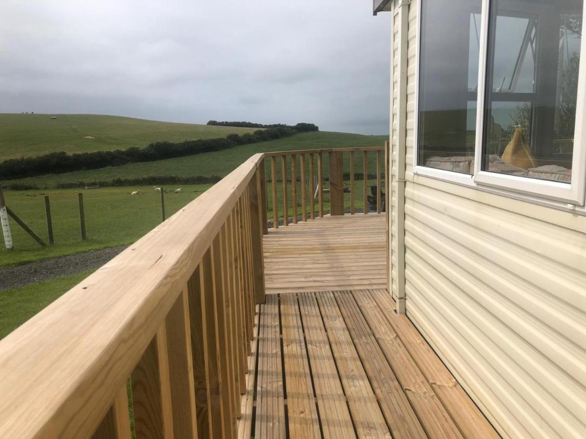 Captivating 2-Bed Static Caravan In Holyhead Llanfachraeth Εξωτερικό φωτογραφία