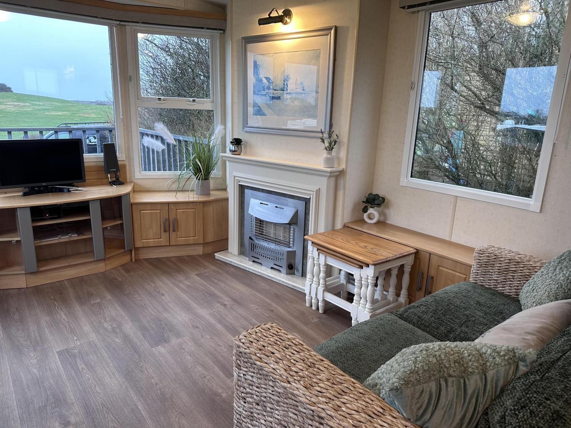 Captivating 2-Bed Static Caravan In Holyhead Llanfachraeth Εξωτερικό φωτογραφία